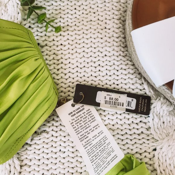 Vitamin A Green Bandeau & Bikini Bottoms Set NWT S - Picture 4 of 11